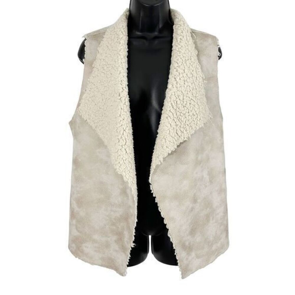 525 America Luxe Sleeveless Draped Faux Shearling Fur Vest Beige Size Medium
